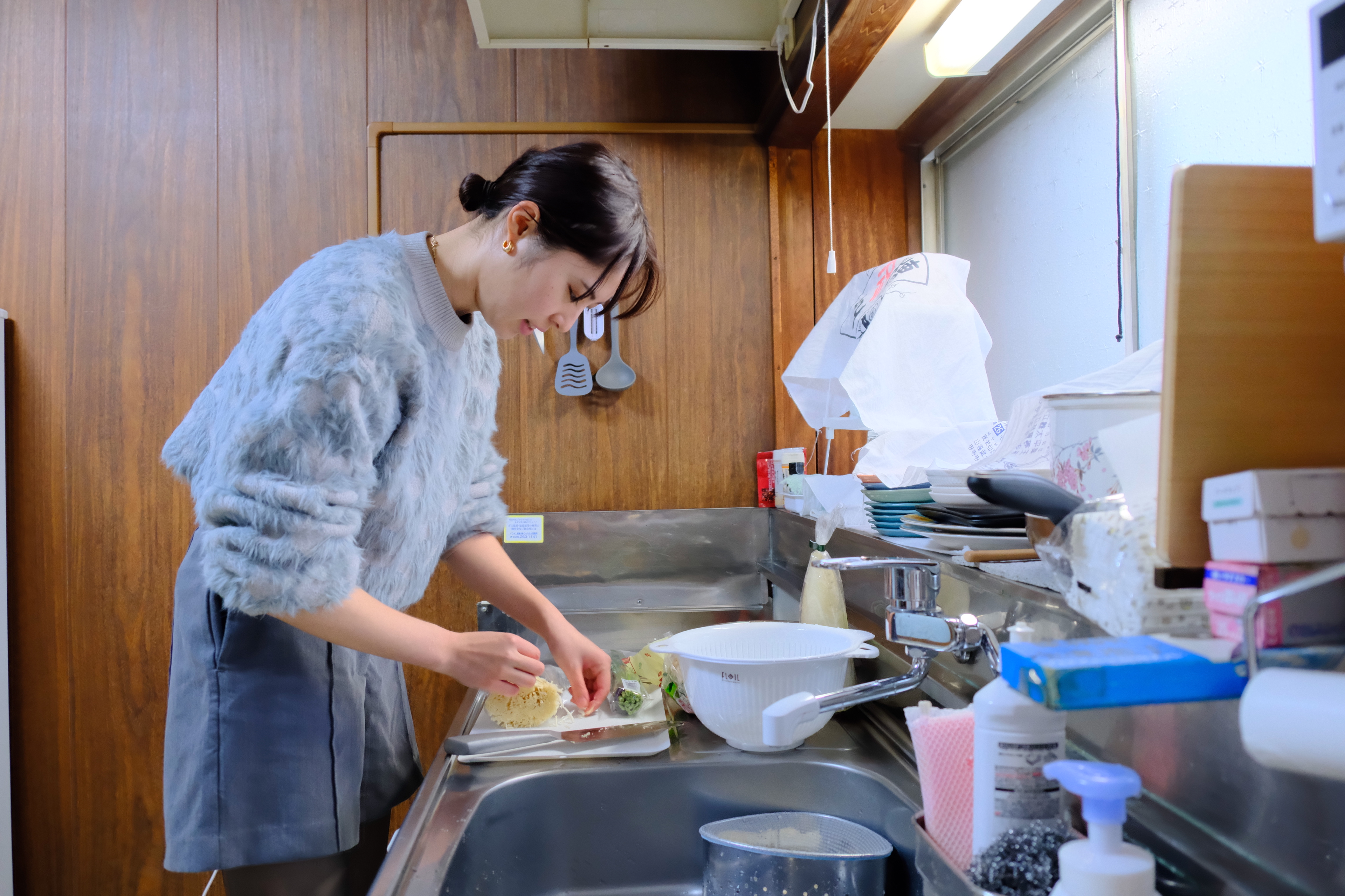 シェアキッチンで調理