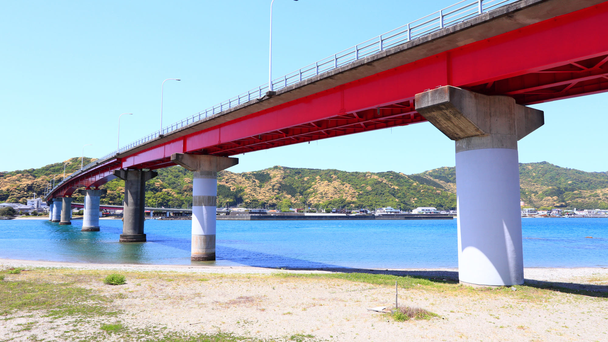 【宇佐大橋】36番札所に繋がる宇佐湾をまたぐ橋です