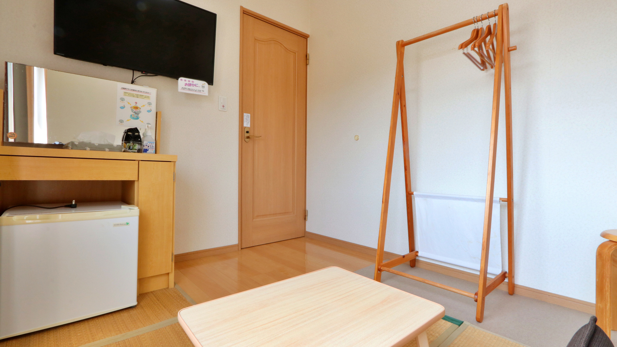 【セミダブル洋室】ご夫婦・カップルでのご利用にオススメ