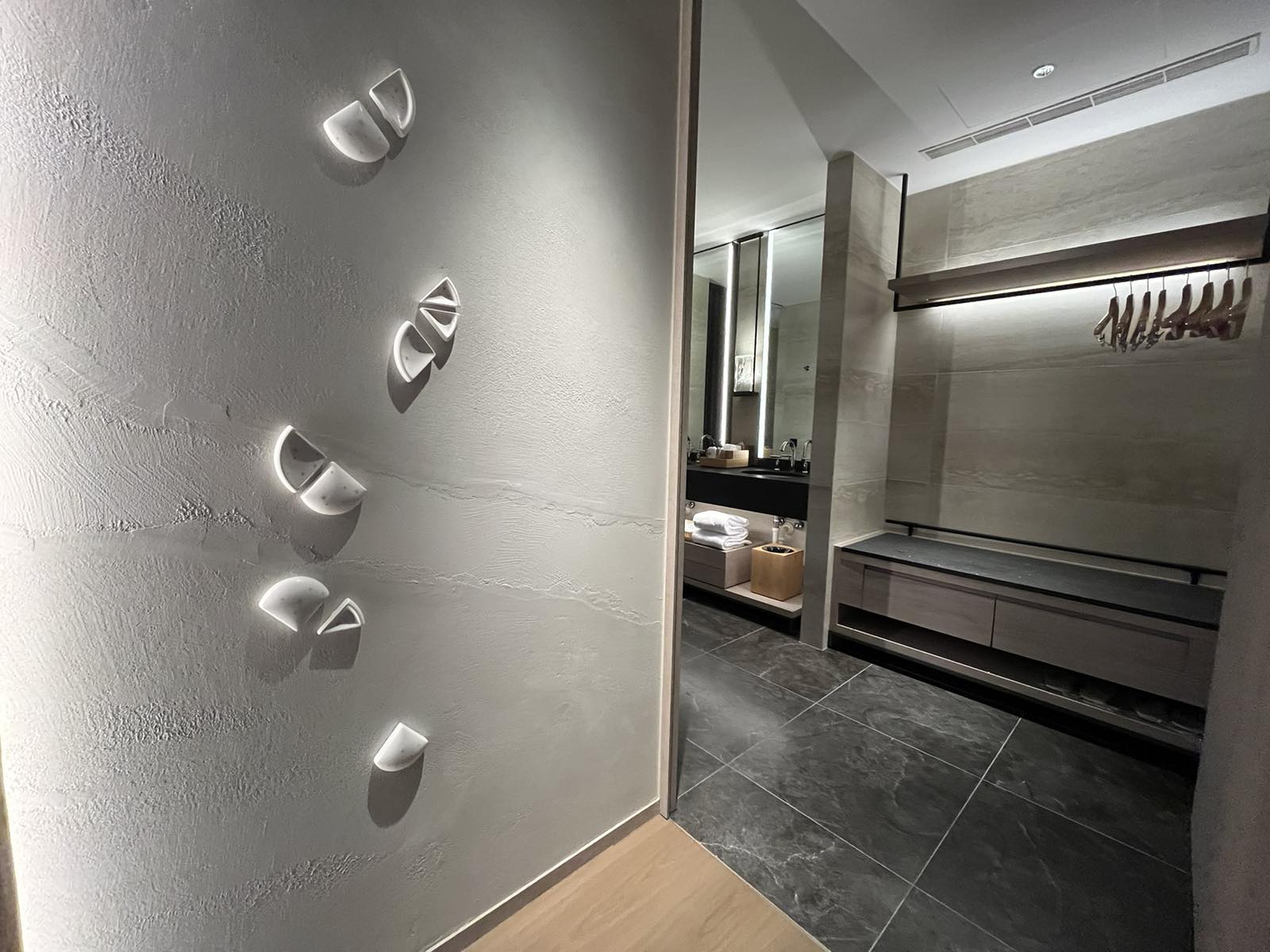 当館は環境に優しい素材を採用しており、グリーンビルディング認証を取得しています。