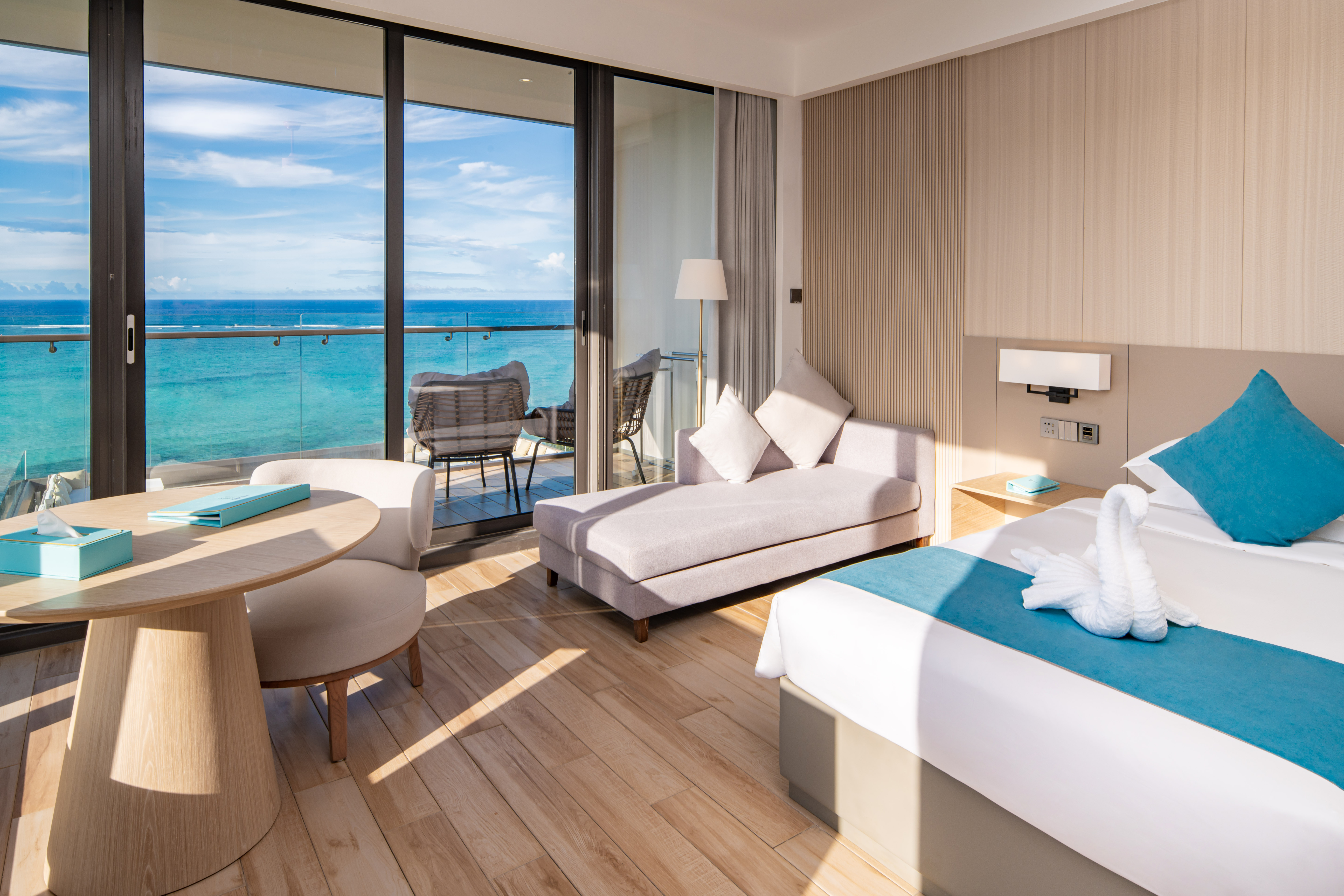 Sunrise Ocean Corner Suite