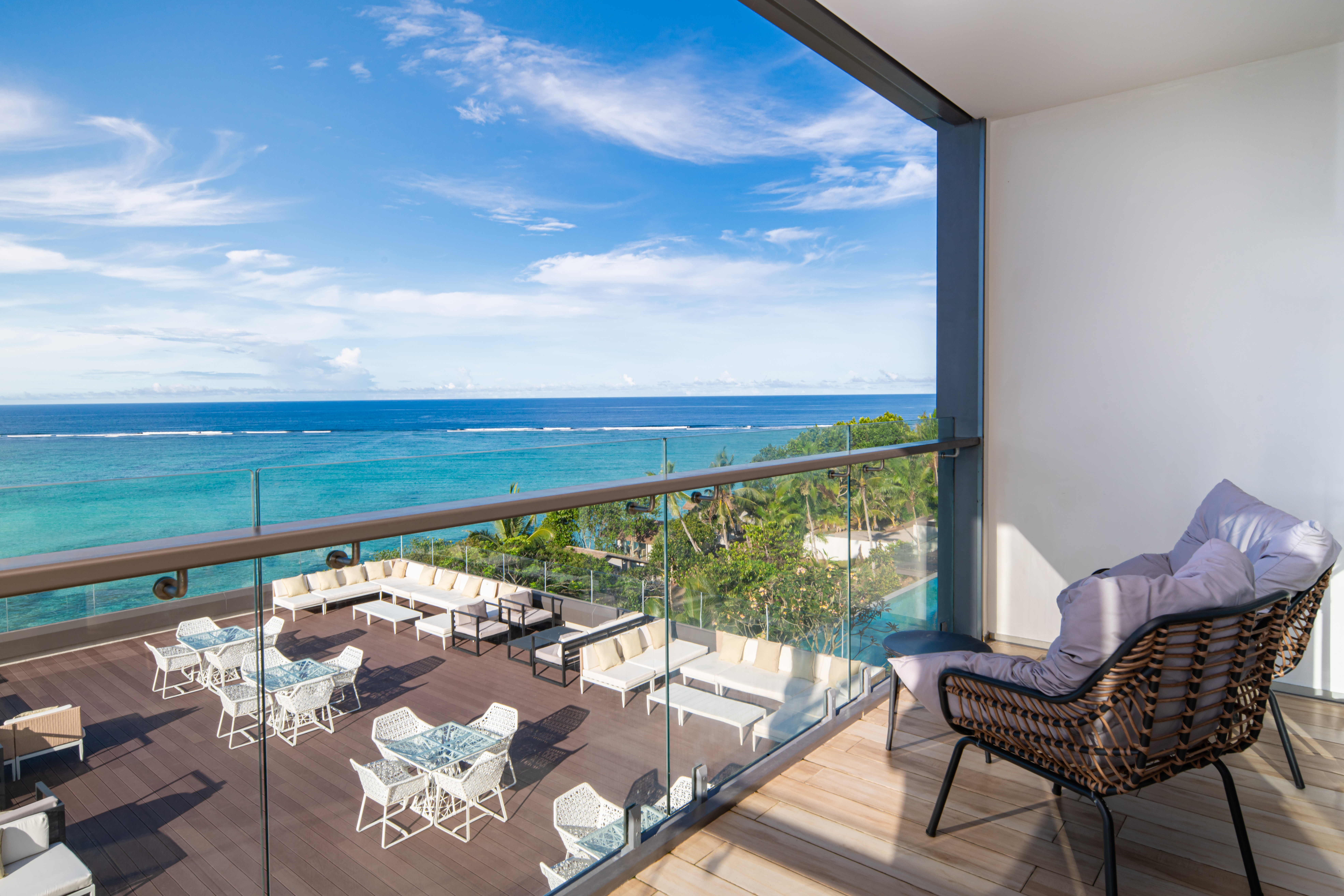 Sunrise Ocean Corner Suite