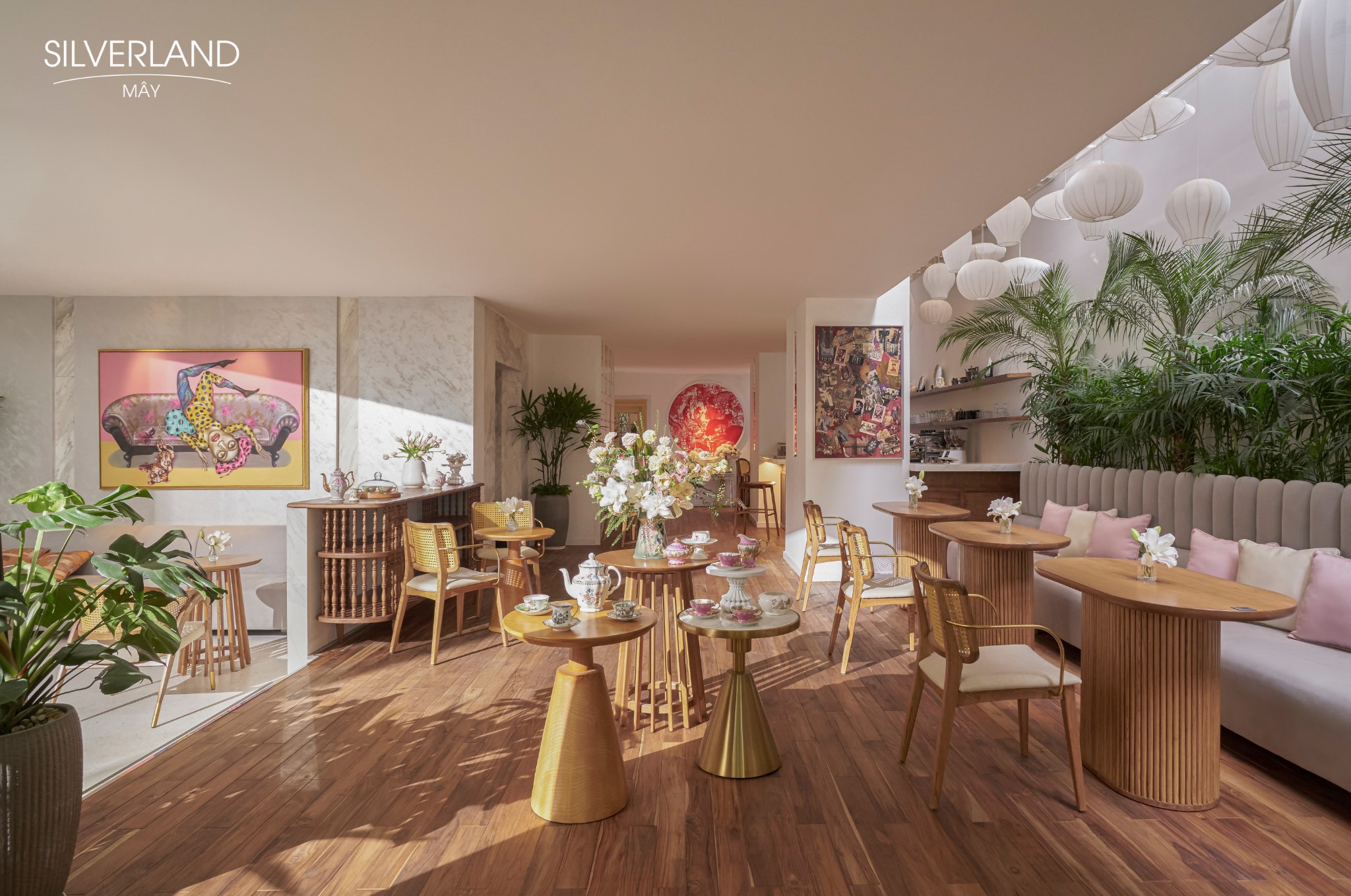 Bason Caf&eacute; Thi Sach