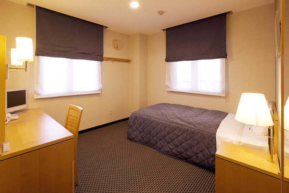 Deluxe single room