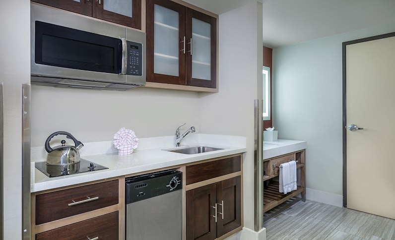 ☆キッチン付1ベッドルームスイート。自分で食材を買ってホテルで作るのも◎長期滞在の方に最適♪