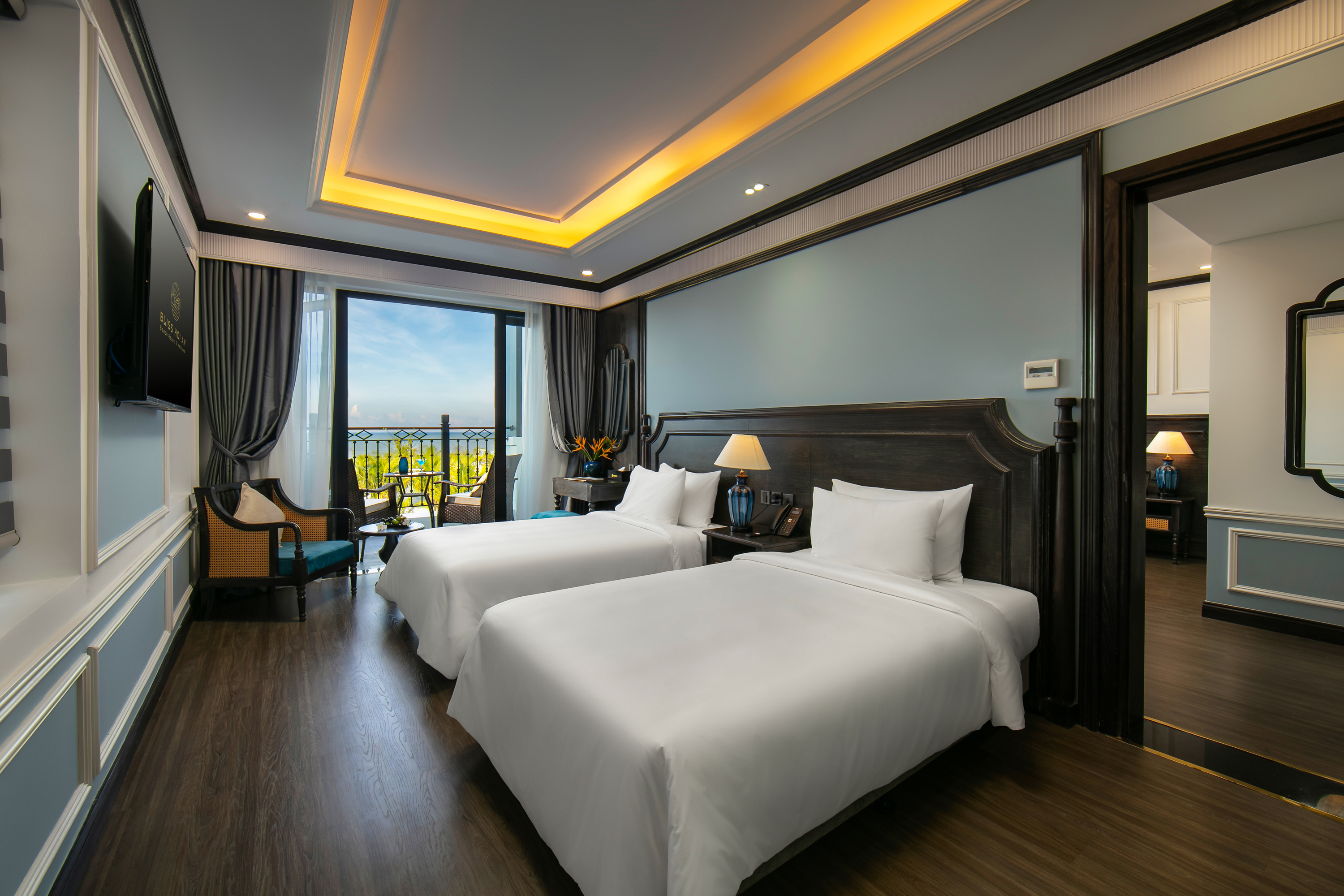 Ocean Deluxe Room