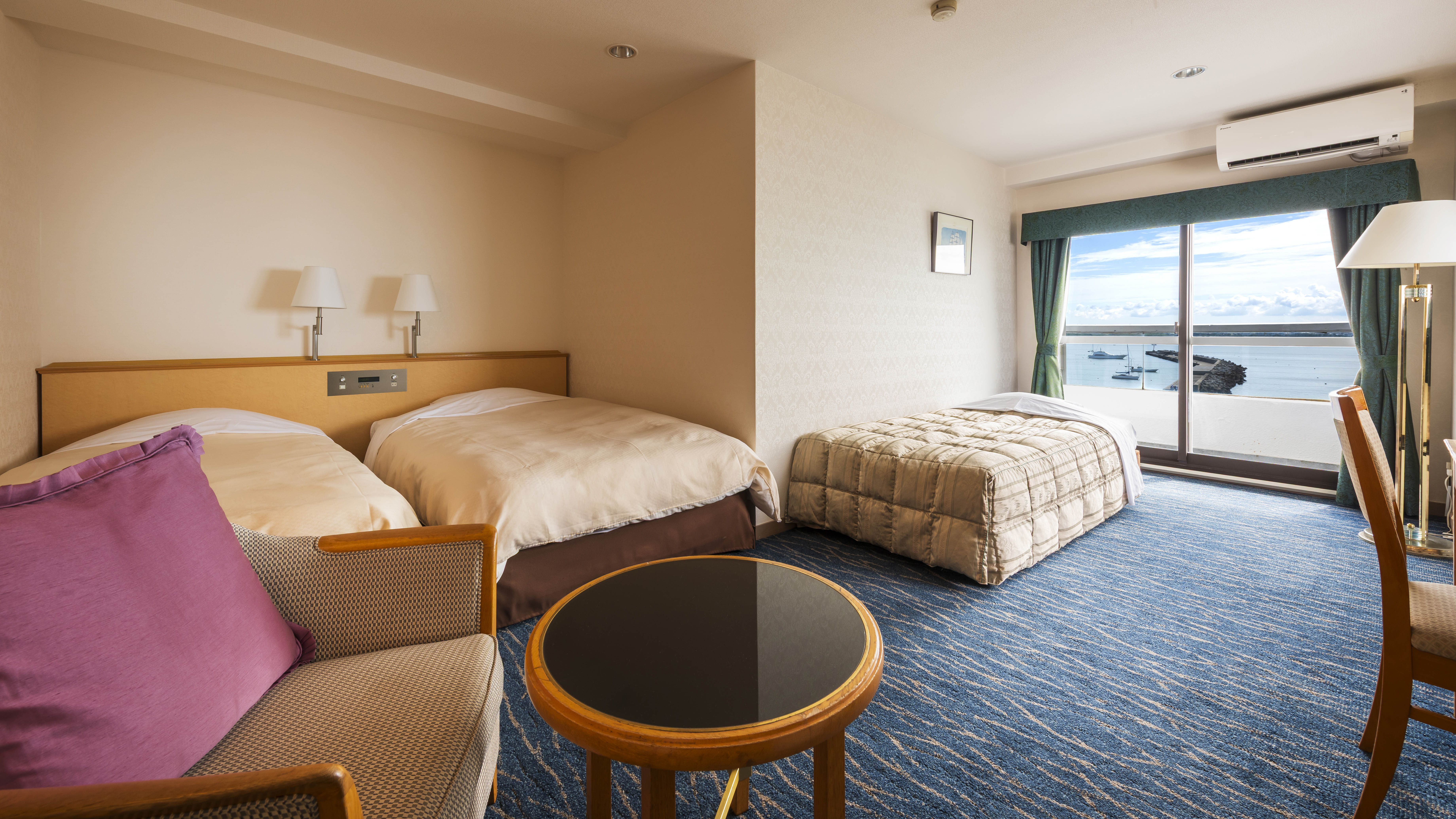 【ツイン】３名様ご利用の場合はベッドを１台ご用意いたします。