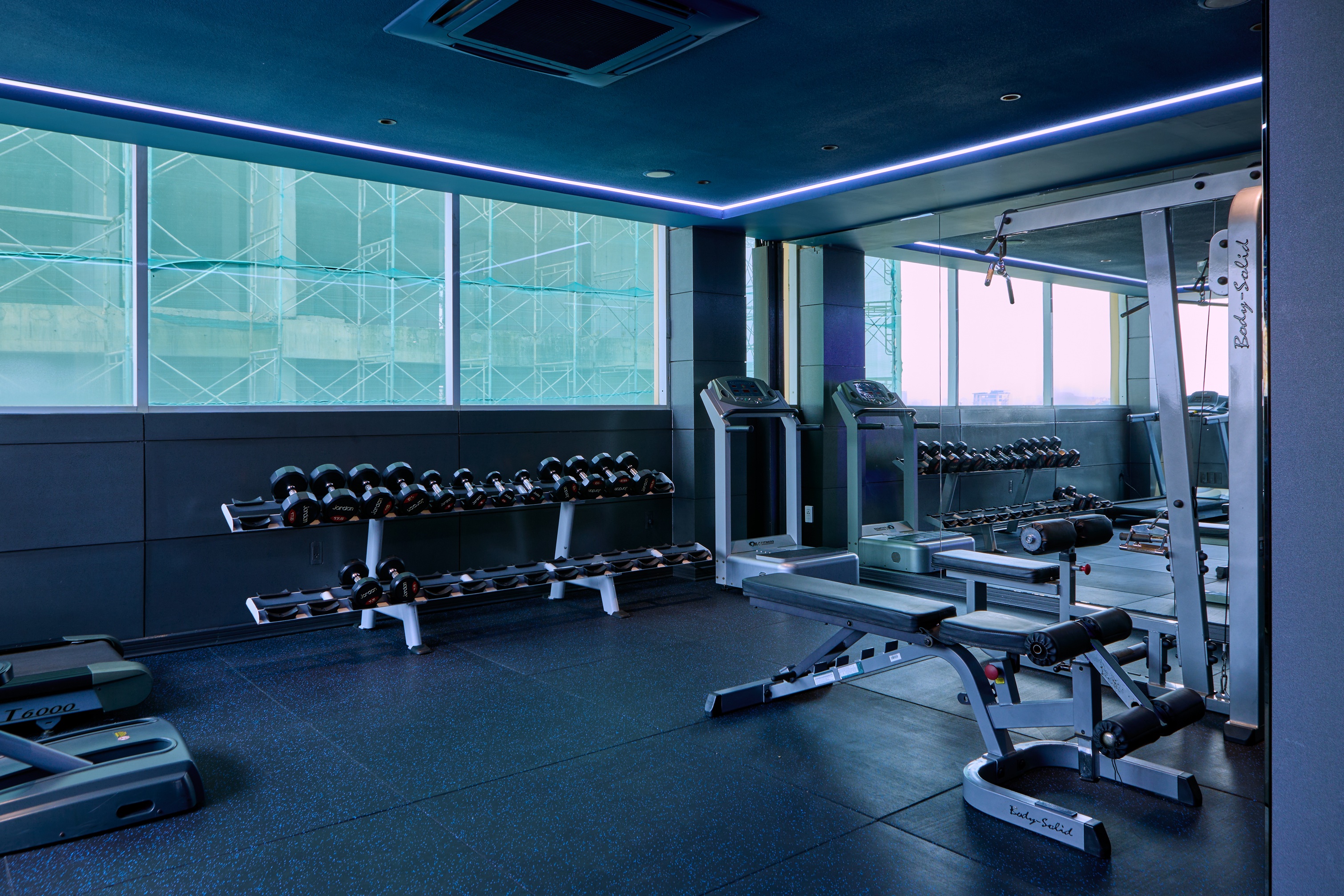 フィットネスセンター