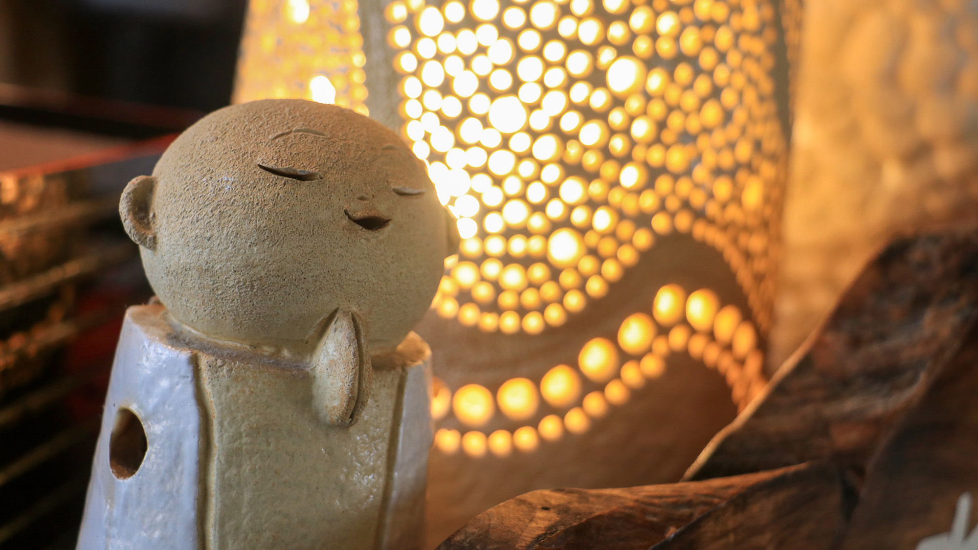 #館内　お地蔵の微笑み