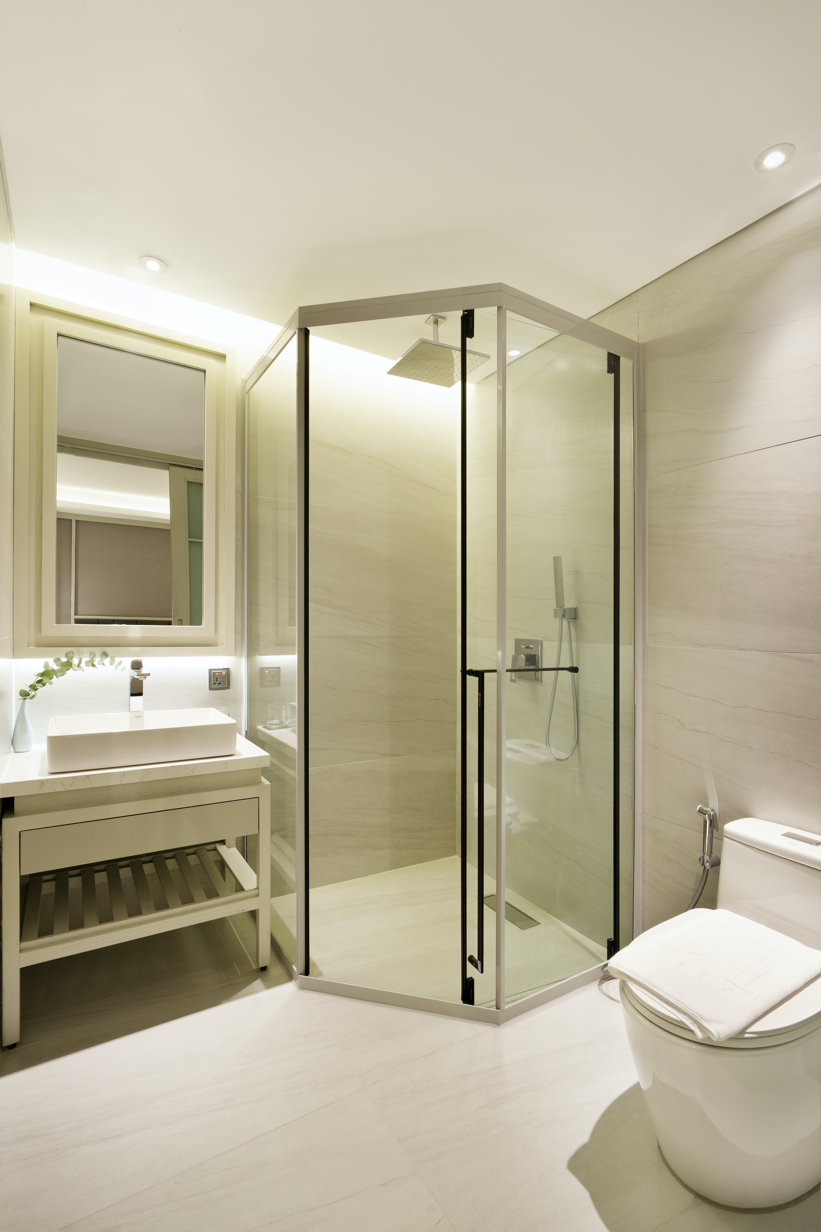 ジュニアデラックス 窓なし