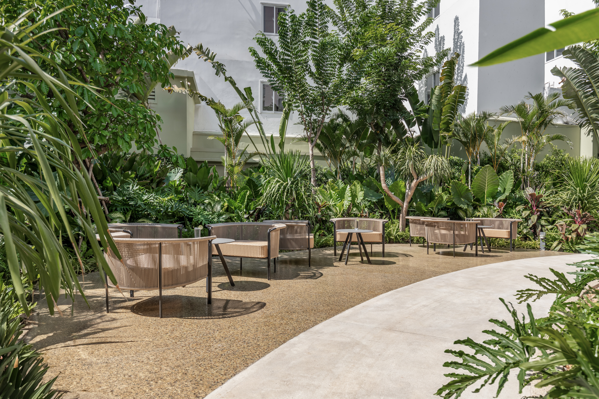 ガーデンエリア 