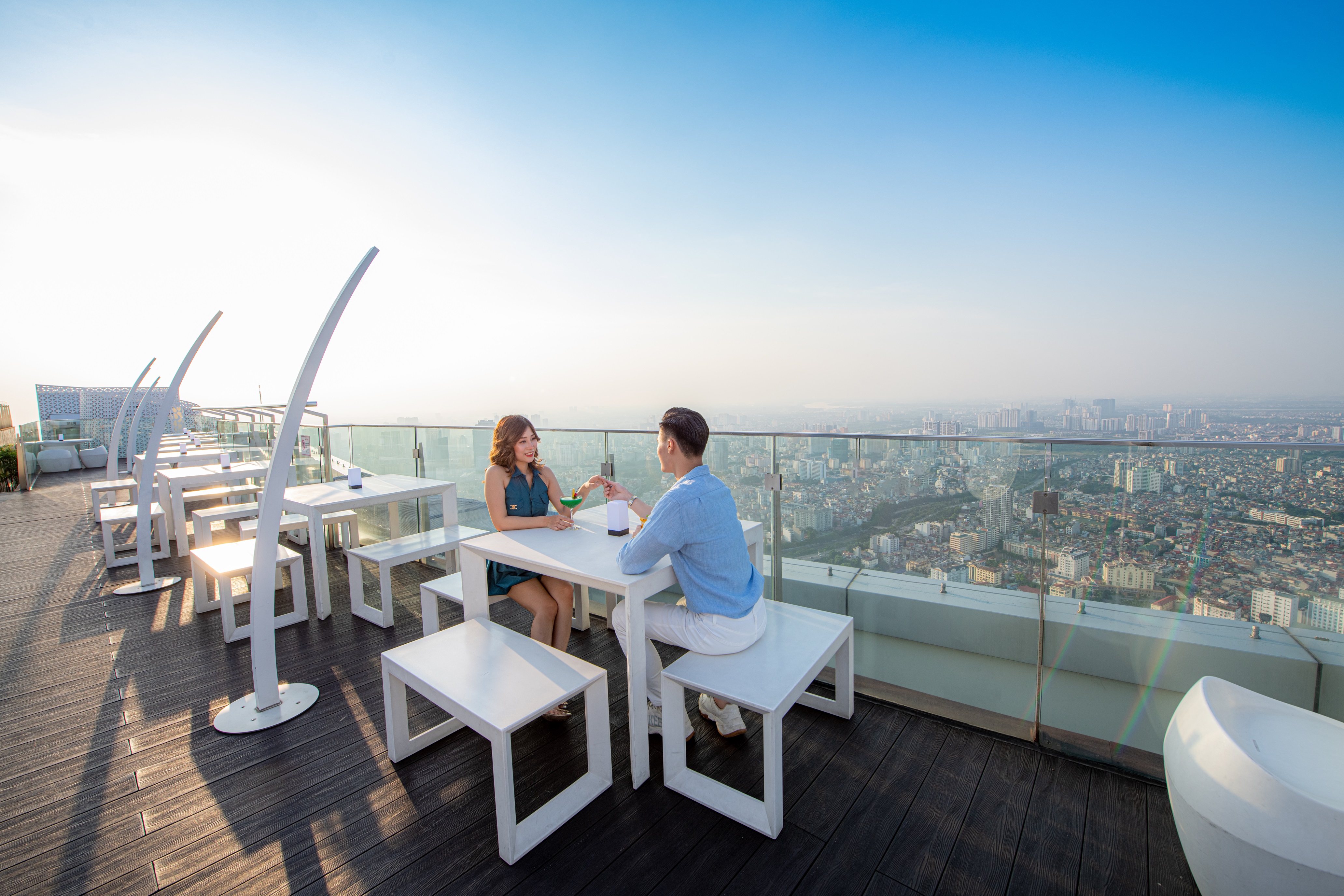 Top of Hanoiルーフトップバー