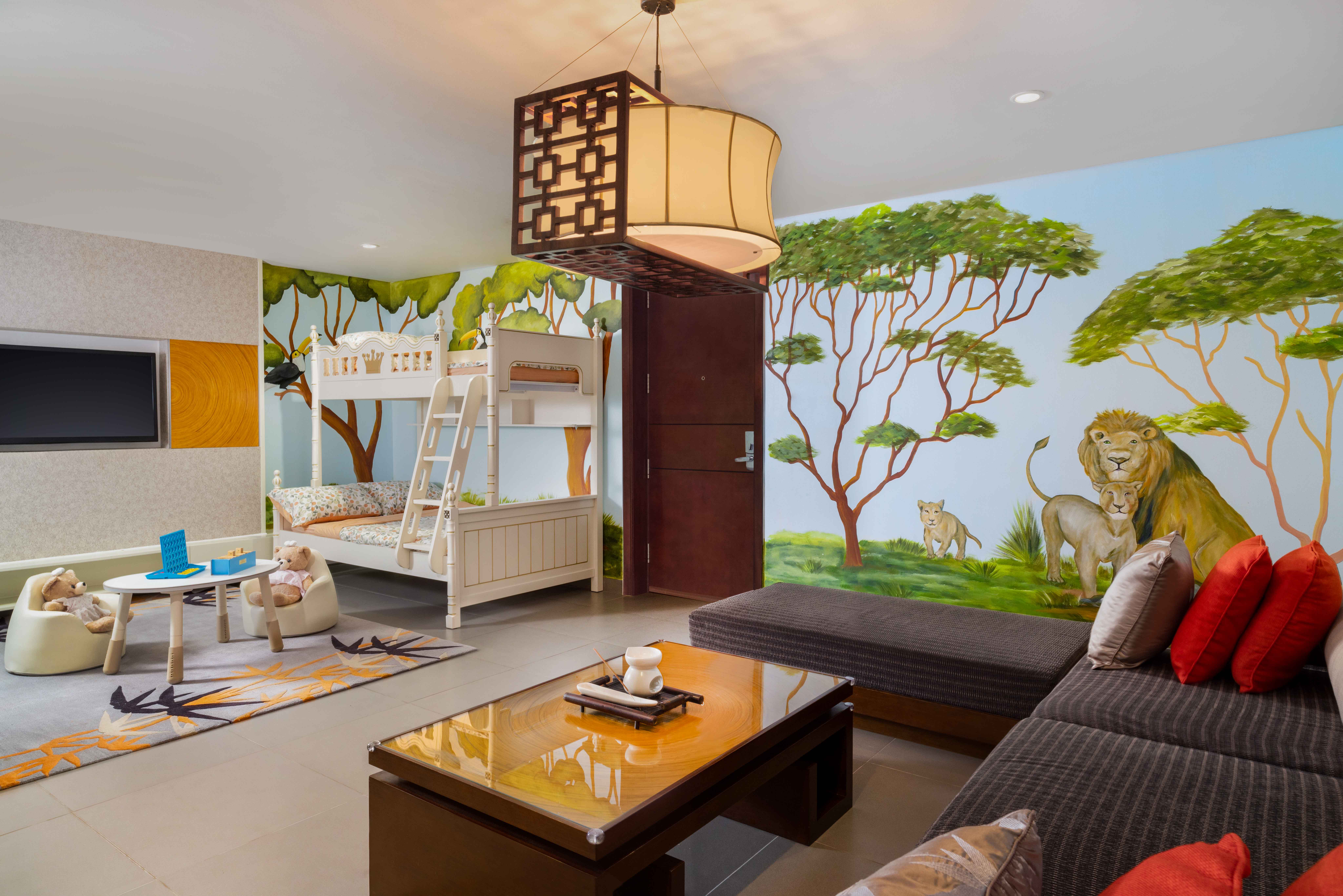 Family Suite - Kid Room - Safari Theme