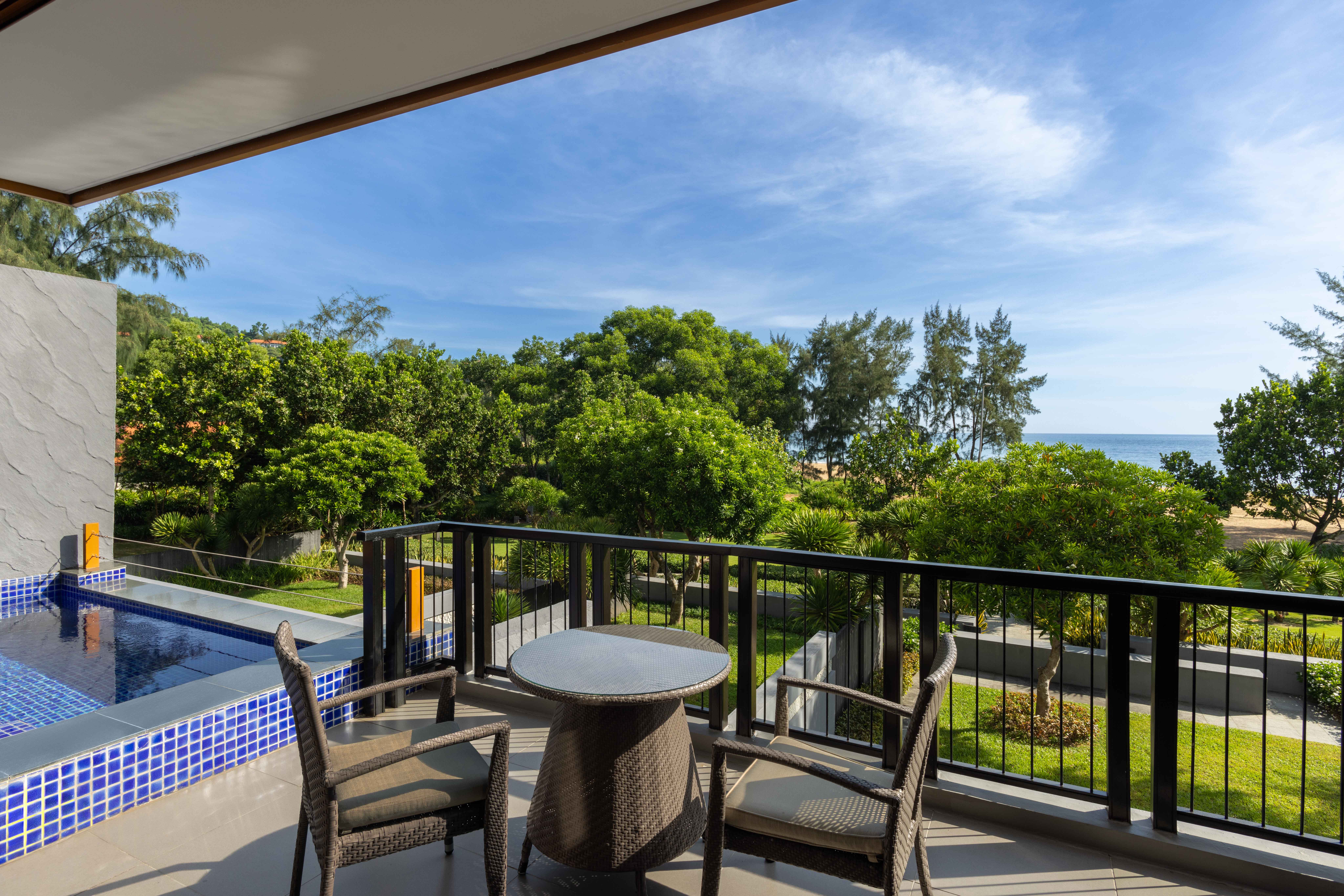 Seaview Junior Pool Suite - Private Plunge Pool