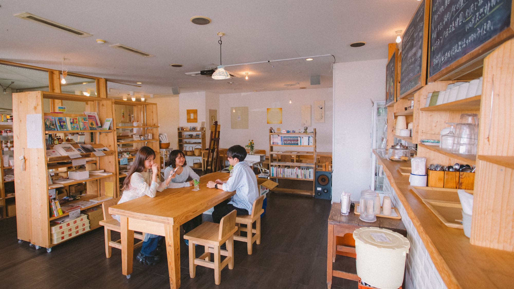 ◆館内施設｜1F喫茶ピリカ