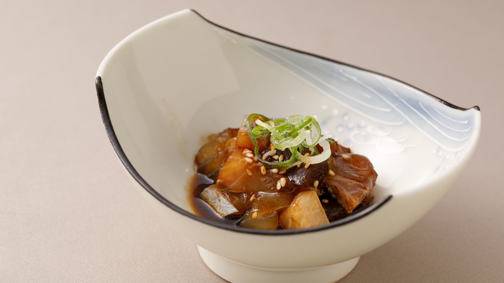 ◆夕食（和会席）｜大分の郷土料理、りゅうきゅう（刺身アレンジ）