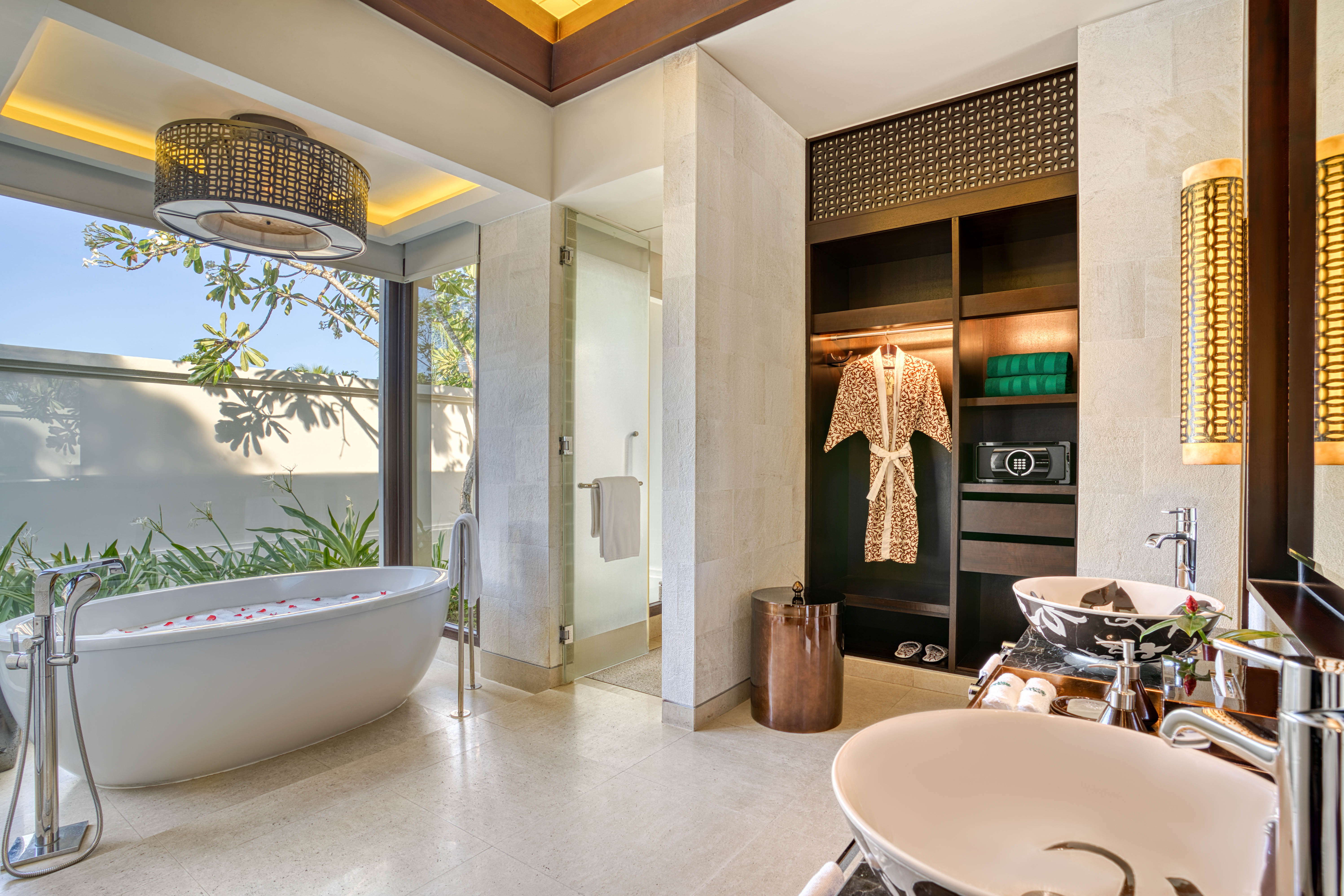 Lagoon Pool Villa - Bathroom