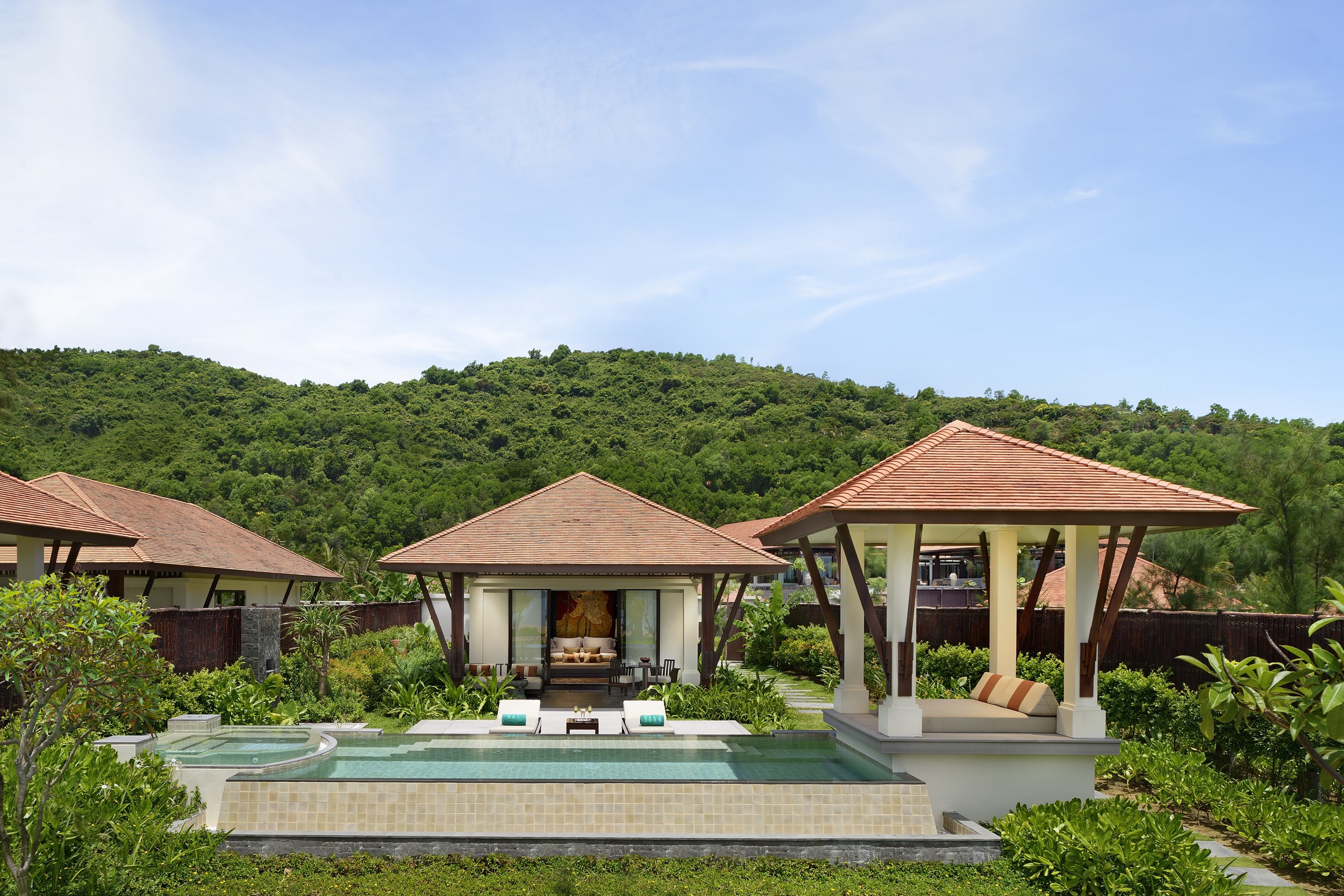 Beach Pool Villa - Exterior