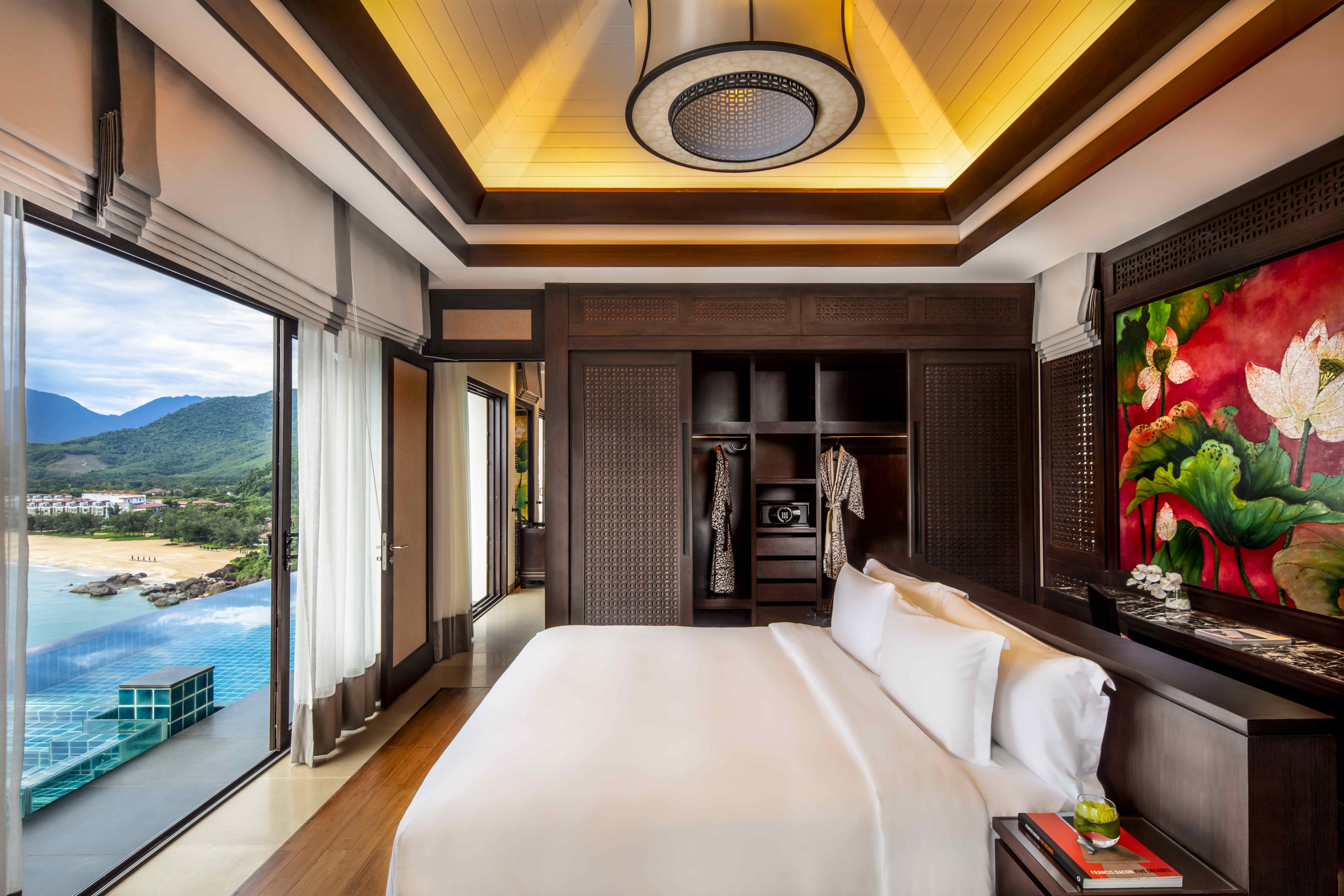 Three Bedroom Oceanview Pool Villa - Bedroom 2