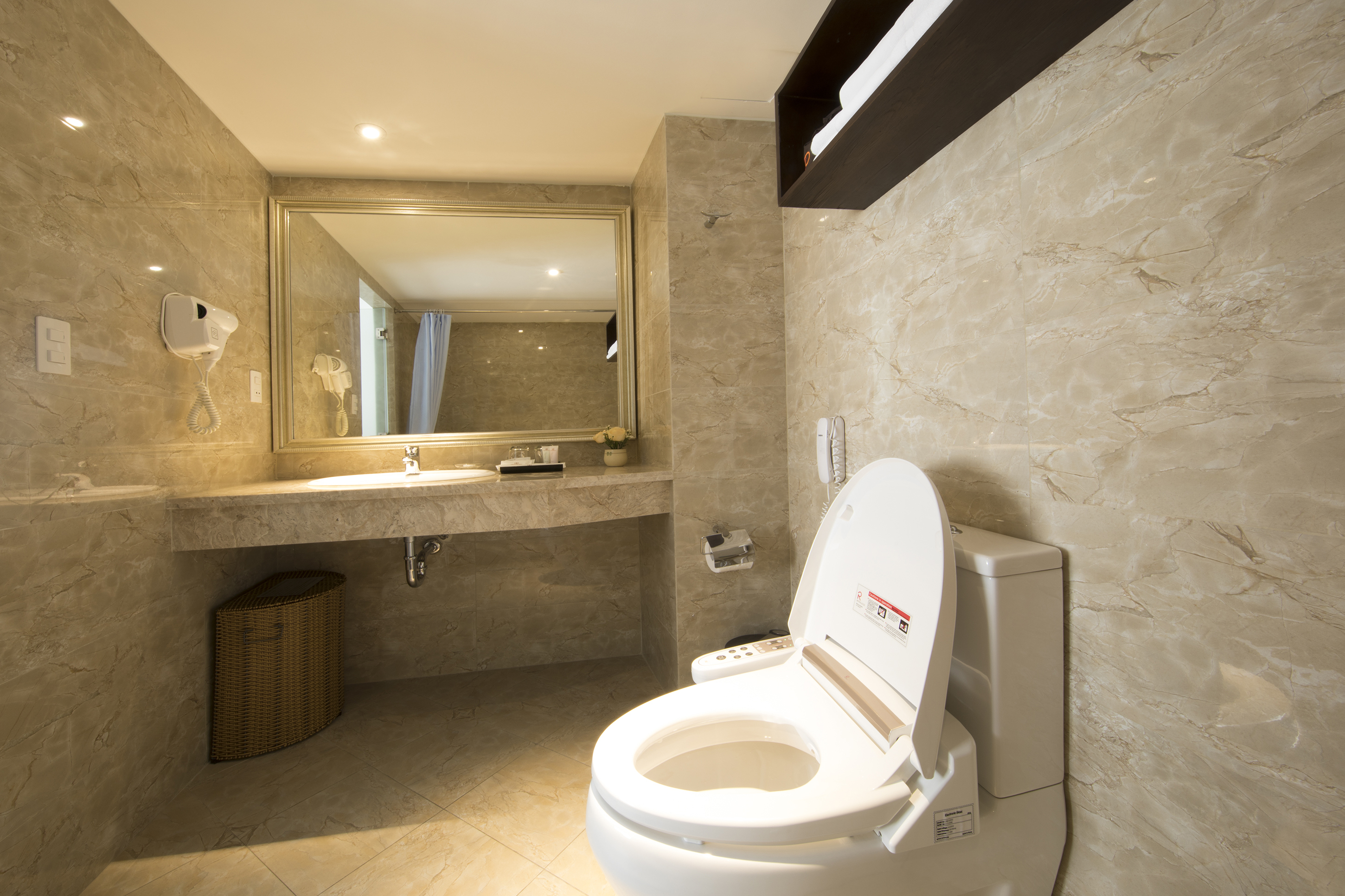 ラグジュアリー ルーム