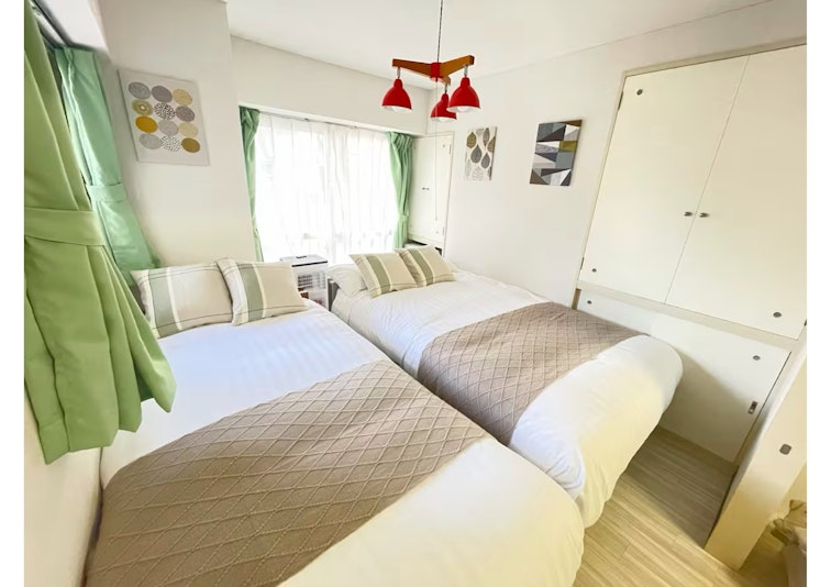 セミダブルベッド・シングルベッド各１台