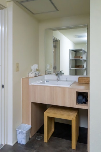 男湯の洗面台は１つです