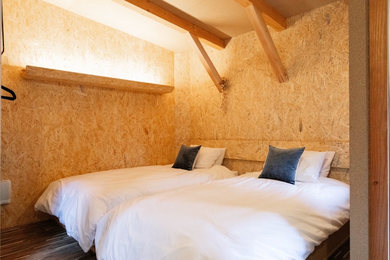 ベッドルーム１（シングルベッド&times;２）