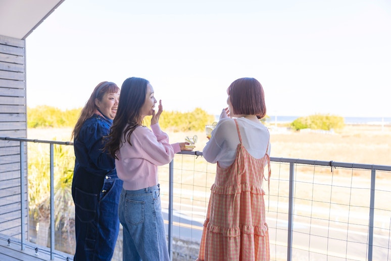 風に吹かれて気持ちよいデッキ