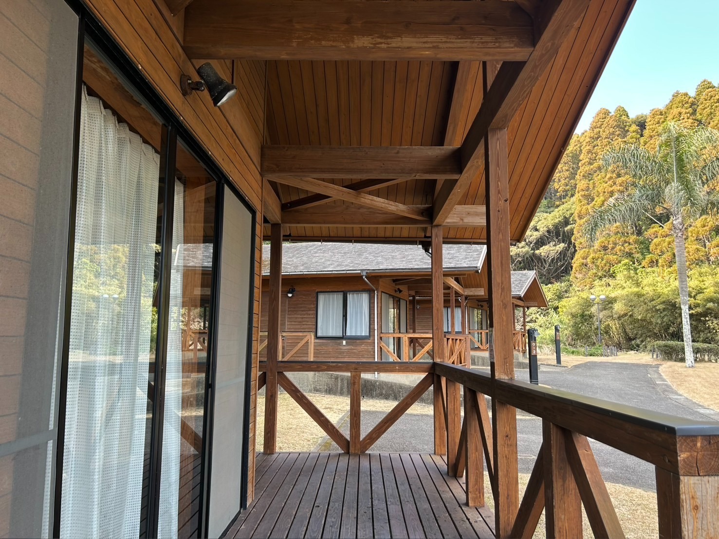 デッキでBBQ可能