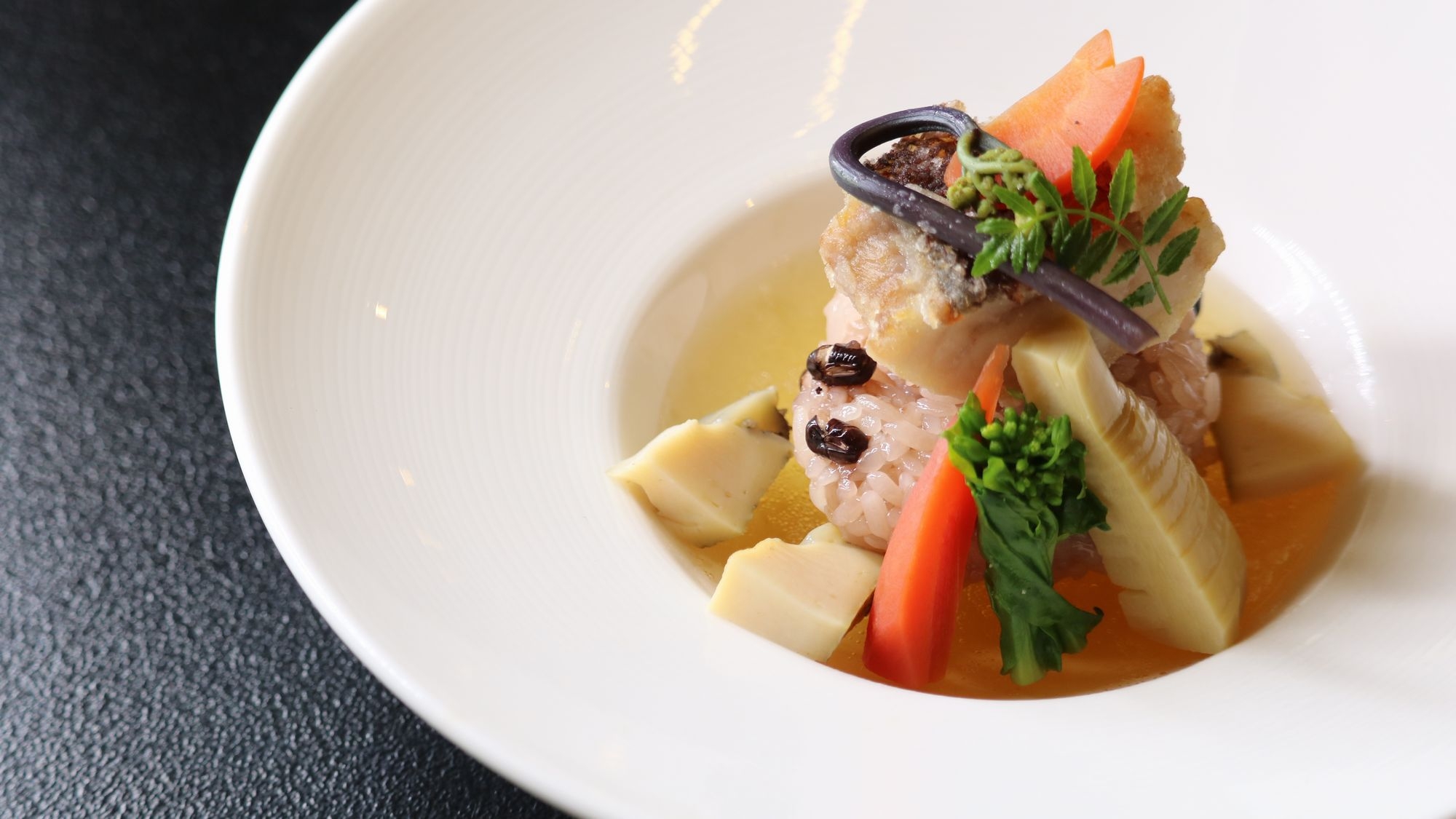 【陽春の恵み◆春季限定会席】鳥取和牛オレイン55と旬魚盛り合わせ　山陰の春を味わうプレミアム会席