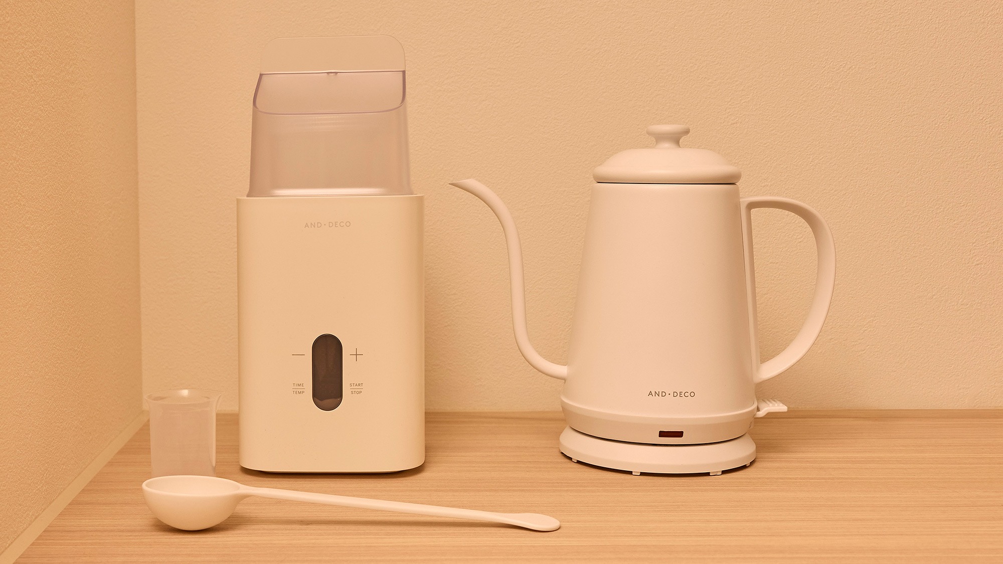 【コラボグッズ】ヨーグルトメーカー、電気ケトル