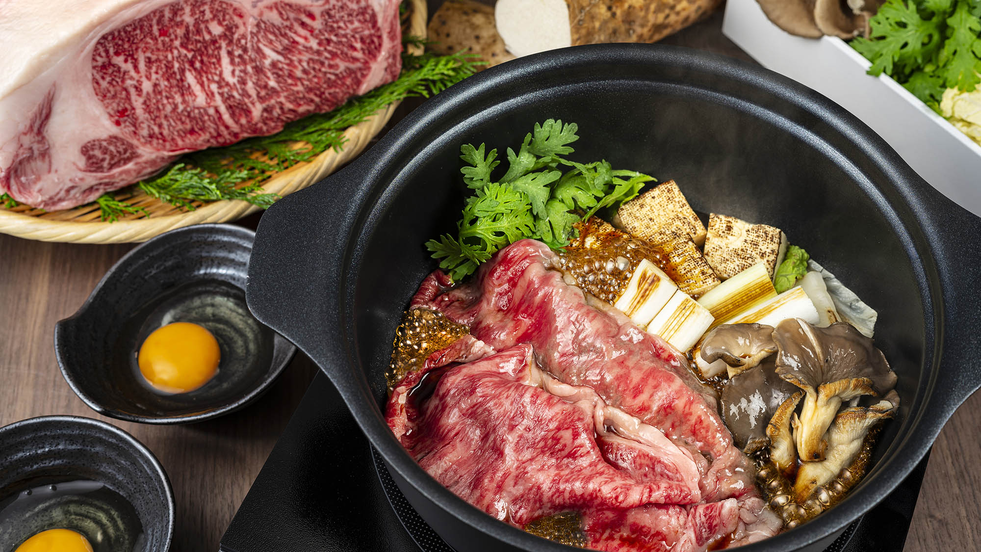 【すき焼き】厳選食材を使用したすき焼きセット