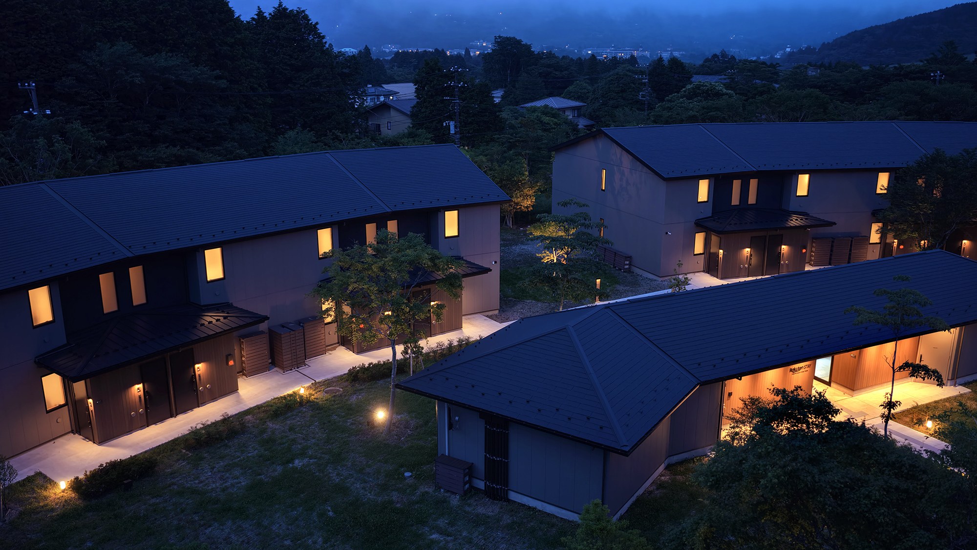 【外観】幻想的で温もりを感じる雰囲気