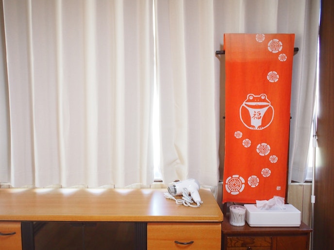 ・【鏡台】お化粧やお風呂上りのスキンケアをするのにぴったりなスペース