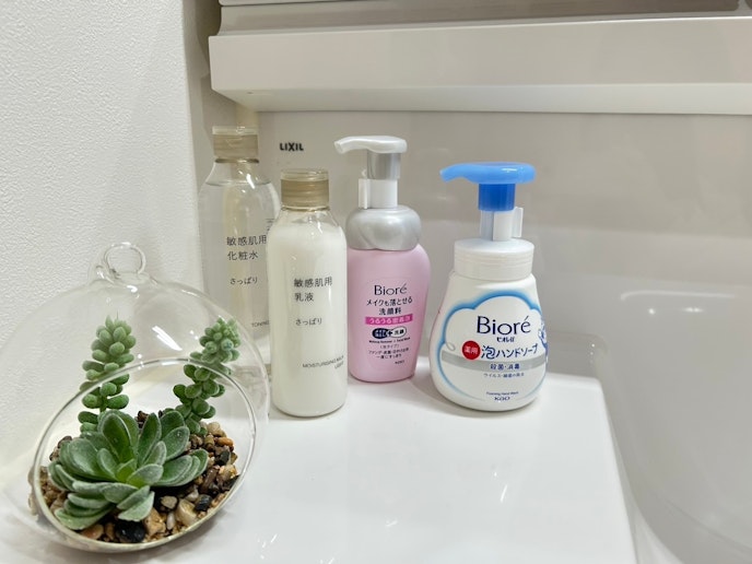 洗面台基礎化粧品他