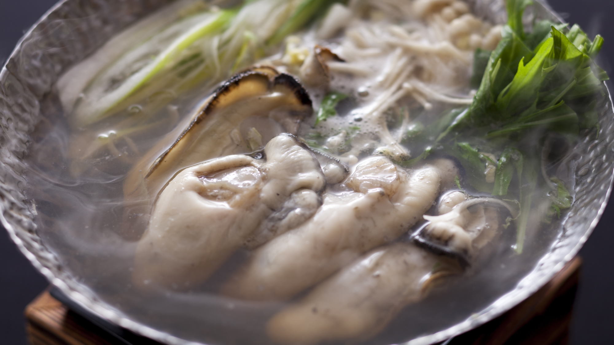 【冬季限定】  冬の味覚  厳選牡蠣で味わう『牡蠣鍋』や『蒸し牡蠣』を堪能する牡蠣会席プラン