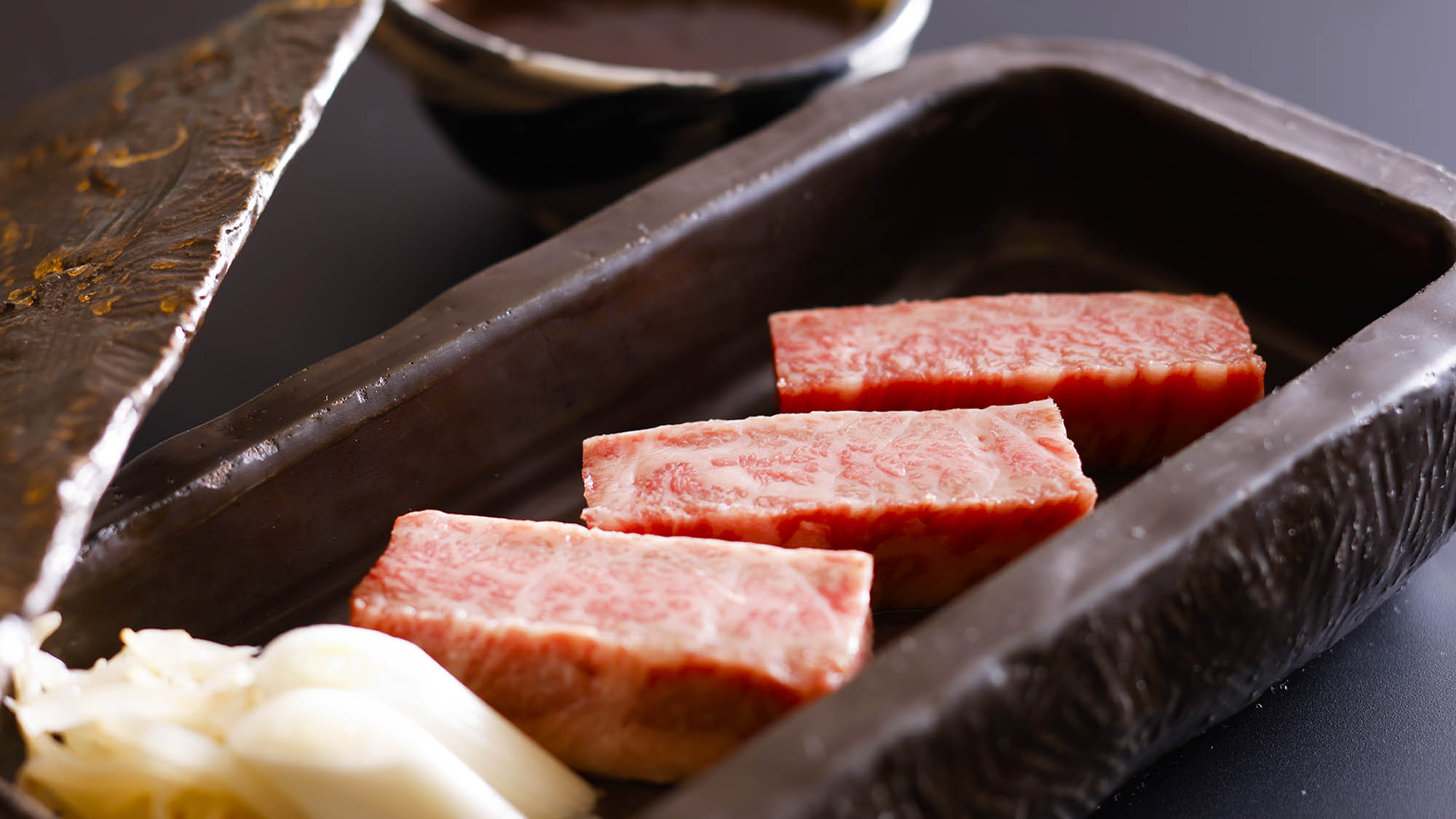 肉中心会席2025　強肴