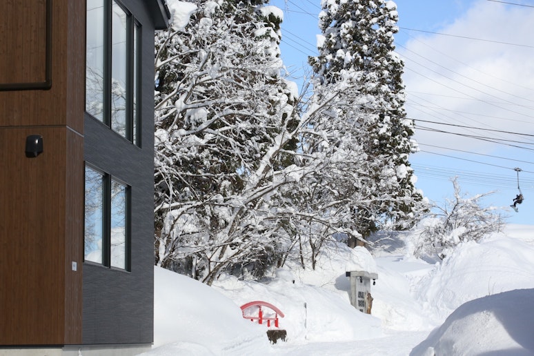 Ski-in/out location to Goryu Ski Resort