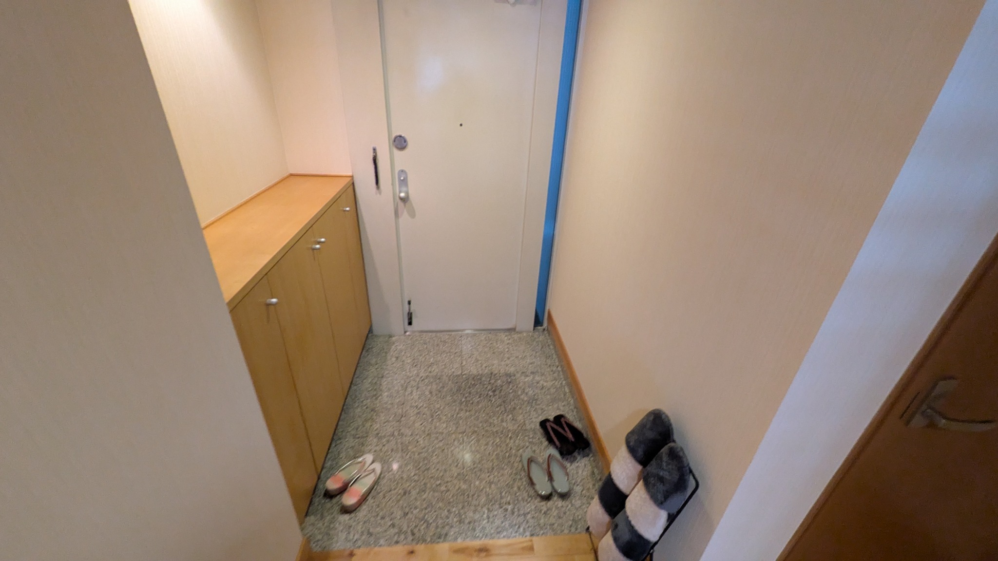 大き目のお荷物でも邪魔になりません。