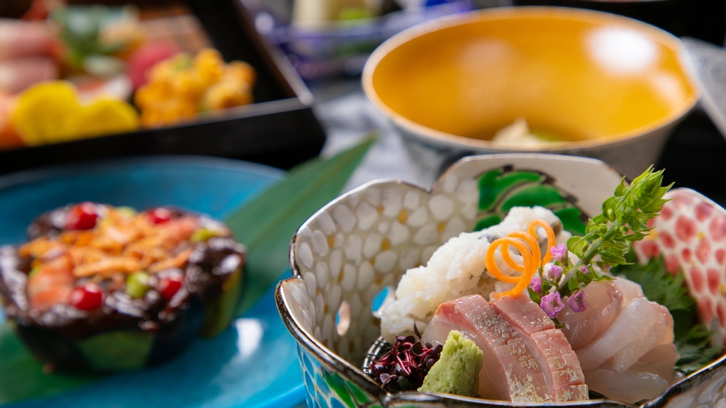 四季折々の旬の食材を使った【雅京懐石膳】を〜1泊2食