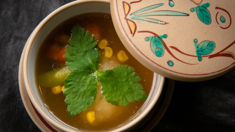 〜四季折々の旬の食材を使った【雅京懐石膳】を〜1泊2食
