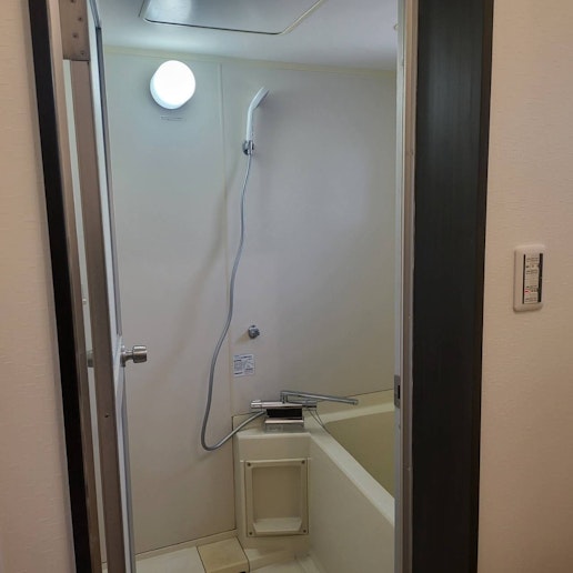 TypeB：シャワールーム