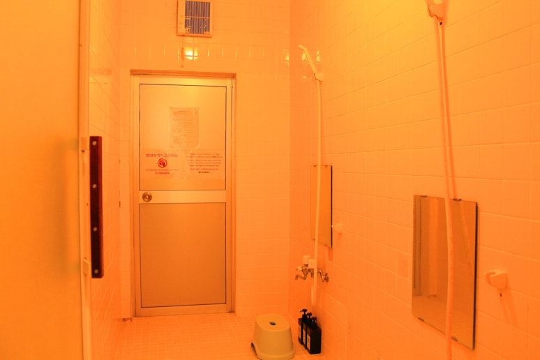 1階貸切露天風呂シャワー室