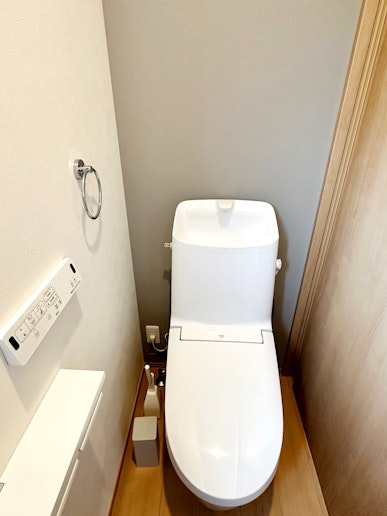 トイレには、ウォシュレットが完備してあります。