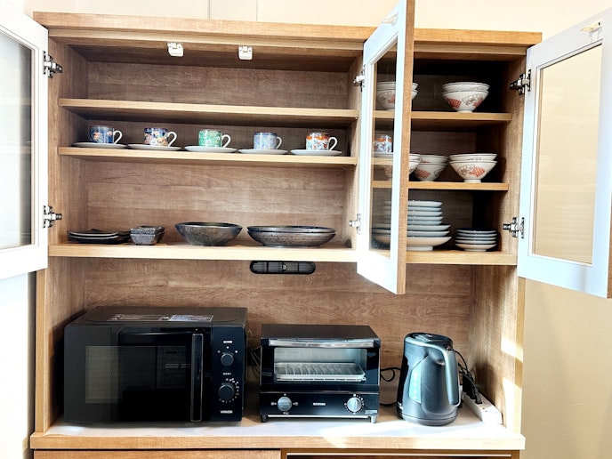 炊飯器、電子レンジ、ポットなど家電もご用意しております