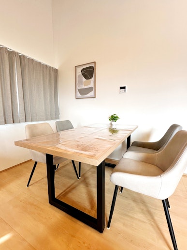 ではお食事をお楽しみいただけます。