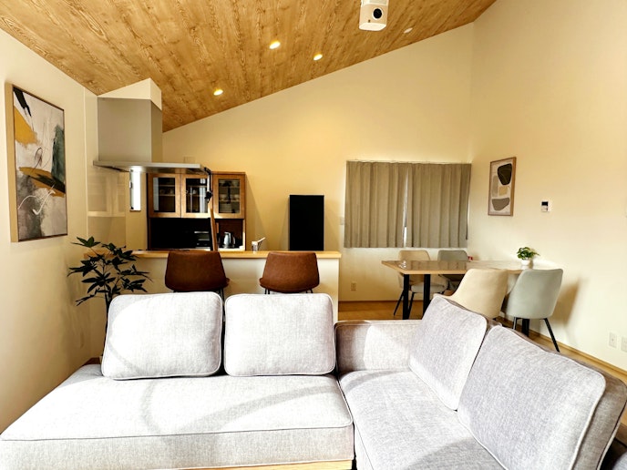 リビングは広々と過ごすことができます。