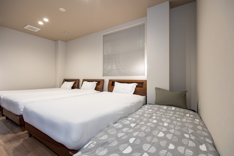 シングル３台ベッドルーム