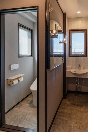 3階　トイレ　手洗い場