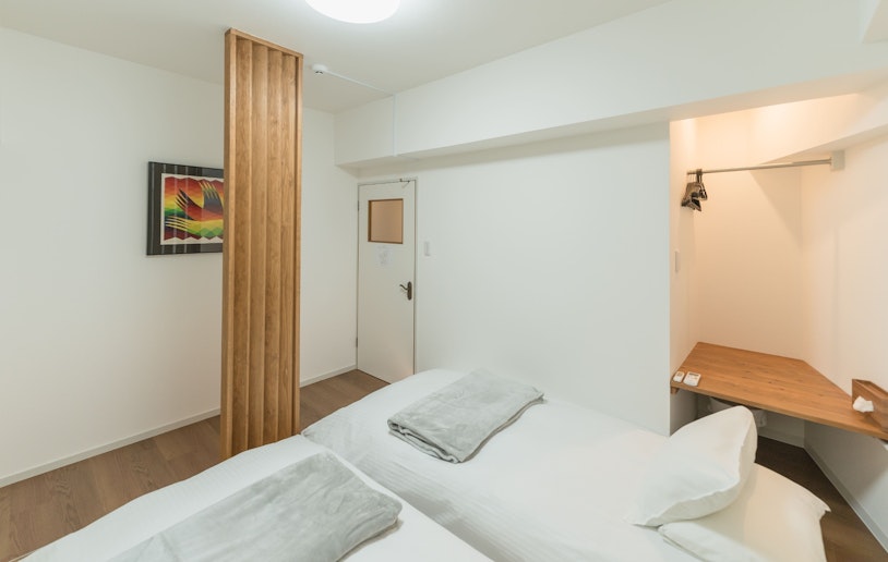 寝室3　シングルベッド2台